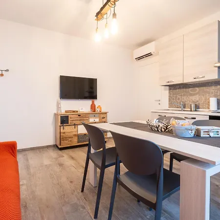 Casa Con Parcheggio Interno Gratis E Tram Feriehus Venedig
