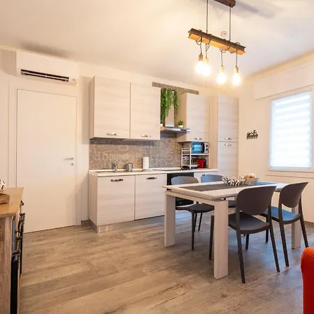 Casa Con Parcheggio Interno Gratis E Tram Feriehus