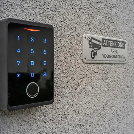 Casa Con Parcheggio Interno Gratis E Tram *
